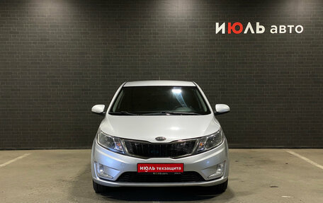 KIA Rio III рестайлинг, 2011 год, 700 000 рублей, 2 фотография