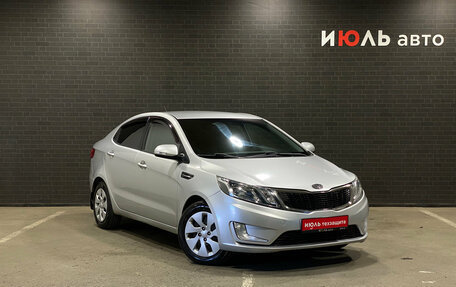 KIA Rio III рестайлинг, 2011 год, 700 000 рублей, 3 фотография