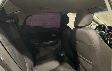 KIA Rio III рестайлинг, 2011 год, 700 000 рублей, 9 фотография