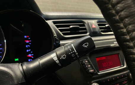 KIA Rio III рестайлинг, 2011 год, 700 000 рублей, 18 фотография