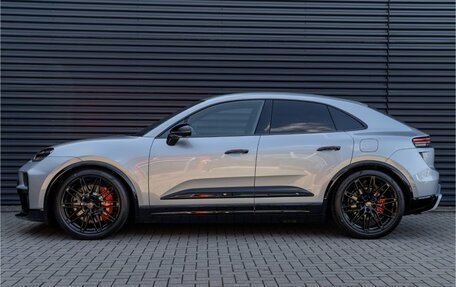 Porsche Macan, 2026 год, 18 749 000 рублей, 2 фотография