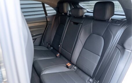Porsche Macan, 2026 год, 18 749 000 рублей, 34 фотография