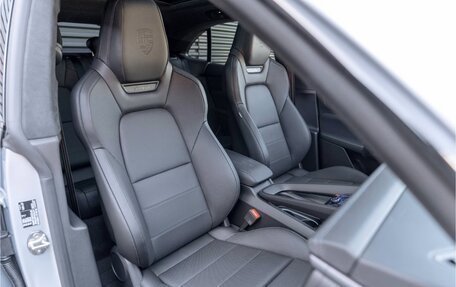 Porsche Macan, 2026 год, 18 749 000 рублей, 32 фотография