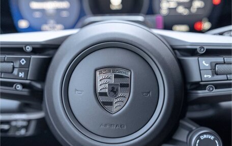 Porsche Macan, 2026 год, 18 749 000 рублей, 27 фотография