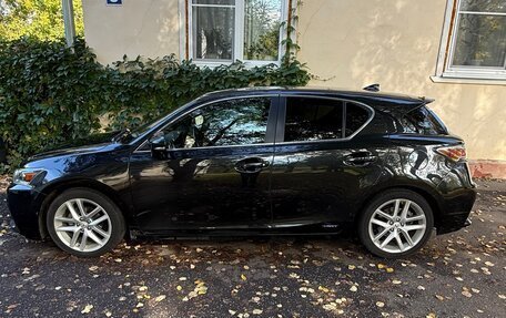 Lexus CT I рестайлинг, 2016 год, 2 100 000 рублей, 1 фотография