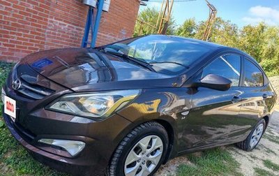 Hyundai Solaris II рестайлинг, 2015 год, 770 000 рублей, 1 фотография