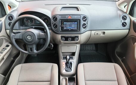 Volkswagen Golf Plus II, 2011 год, 999 000 рублей, 6 фотография