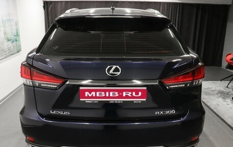 Lexus RX IV рестайлинг, 2019 год, 4 897 000 рублей, 5 фотография