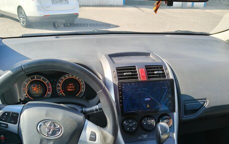 Toyota Auris II, 2010 год, 950 000 рублей, 8 фотография