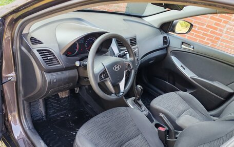 Hyundai Solaris II рестайлинг, 2015 год, 770 000 рублей, 6 фотография
