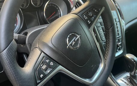 Opel Astra J, 2014 год, 800 000 рублей, 16 фотография