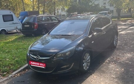 Opel Astra J, 2014 год, 800 000 рублей, 6 фотография
