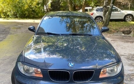 BMW 1 серия, 2005 год, 700 000 рублей, 8 фотография