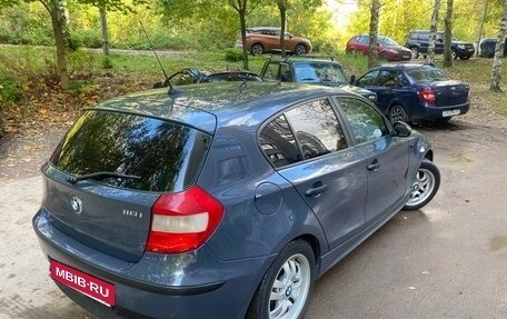 BMW 1 серия, 2005 год, 700 000 рублей, 5 фотография