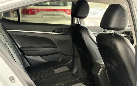 Hyundai Elantra VI рестайлинг, 2019 год, 1 299 000 рублей, 8 фотография