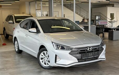 Hyundai Elantra VI рестайлинг, 2019 год, 1 299 000 рублей, 3 фотография