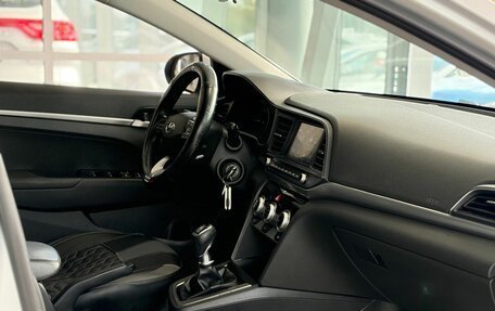 Hyundai Elantra VI рестайлинг, 2019 год, 1 299 000 рублей, 7 фотография