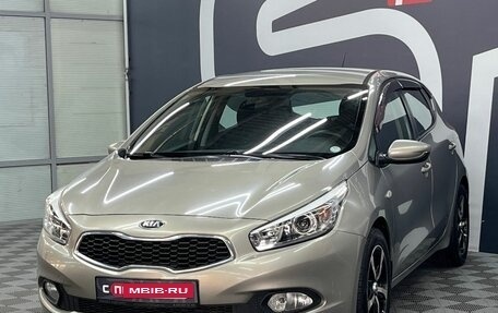 KIA cee'd III, 2013 год, 999 900 рублей, 3 фотография