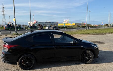 Hyundai Solaris II рестайлинг, 2017 год, 950 000 рублей, 4 фотография