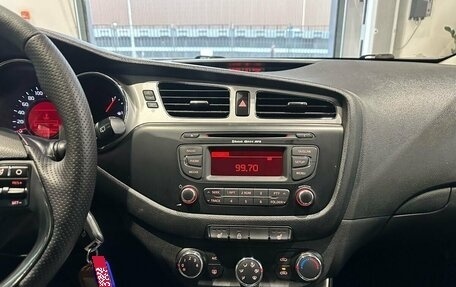 KIA cee'd III, 2015 год, 1 070 000 рублей, 16 фотография