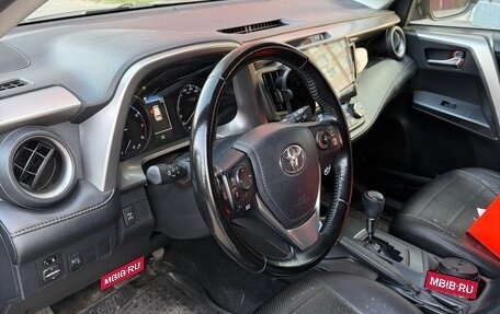 Toyota RAV4, 2019 год, 1 900 000 рублей, 3 фотография