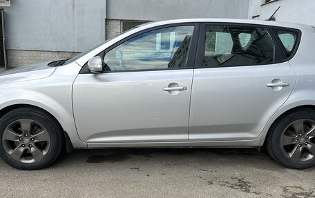 KIA cee'd I рестайлинг, 2010 год, 730 000 рублей, 3 фотография