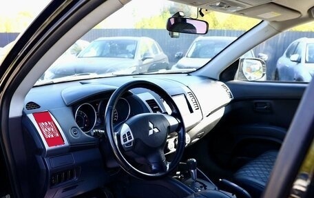Mitsubishi Outlander III рестайлинг 3, 2009 год, 950 000 рублей, 5 фотография