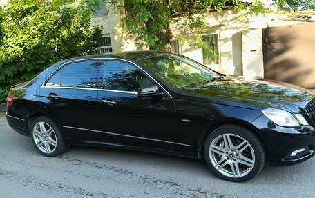 Mercedes-Benz E-Класс, 2009 год, 1 700 000 рублей, 15 фотография