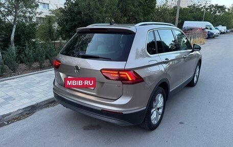 Volkswagen Tiguan II, 2017 год, 2 400 000 рублей, 6 фотография