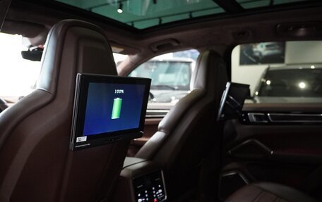 Porsche Cayenne III, 2019 год, 7 990 000 рублей, 14 фотография