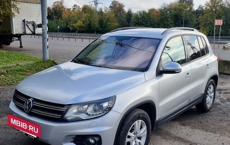 Volkswagen Tiguan I, 2012 год, 1 400 000 рублей, 2 фотография