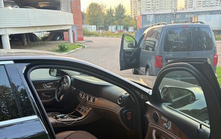 Mercedes-Benz E-Класс, 2018 год, 2 800 000 рублей, 10 фотография