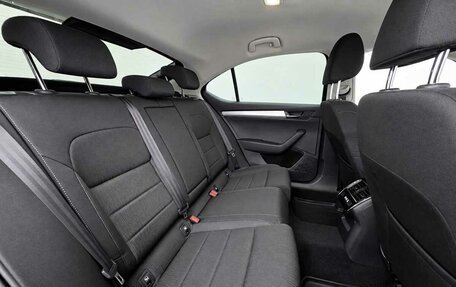 Skoda Superb III рестайлинг, 2018 год, 1 480 000 рублей, 14 фотография