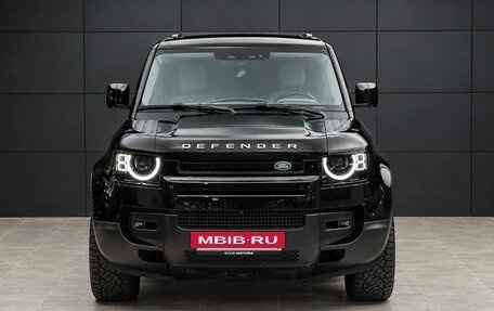 Land Rover Defender II, 2021 год, 7 600 000 рублей, 2 фотография
