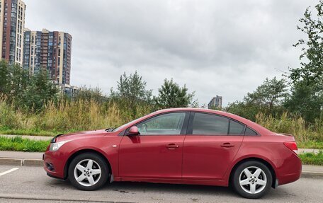 Chevrolet Cruze II, 2010 год, 750 000 рублей, 6 фотография