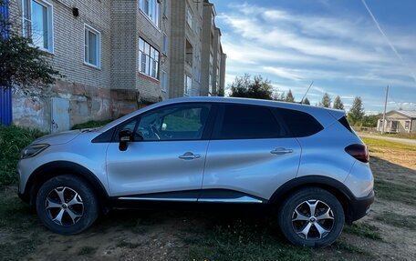 Renault Kaptur I рестайлинг, 2018 год, 1 550 000 рублей, 4 фотография