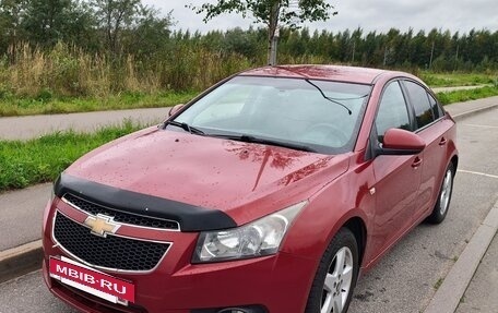 Chevrolet Cruze II, 2010 год, 750 000 рублей, 4 фотография