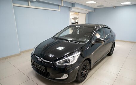 Hyundai Solaris II рестайлинг, 2014 год, 599 000 рублей, 2 фотография