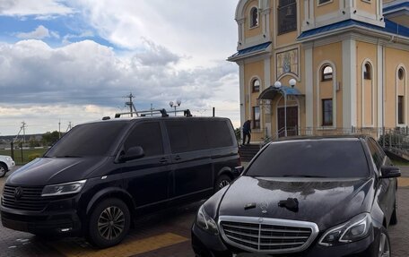 Mercedes-Benz E-Класс, 2015 год, 2 299 999 рублей, 17 фотография