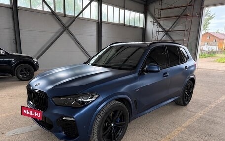 BMW X5, 2019 год, 6 350 000 рублей, 2 фотография