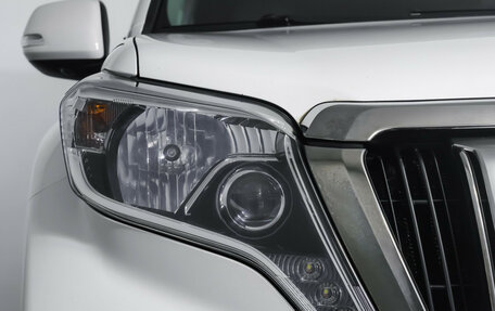 Toyota Land Cruiser Prado 150 рестайлинг 2, 2014 год, 3 990 000 рублей, 18 фотография