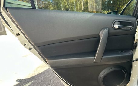 Mazda 6, 2010 год, 750 000 рублей, 22 фотография