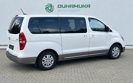 Hyundai H-1 II рестайлинг, 2016 год, 2 190 000 рублей, 5 фотография