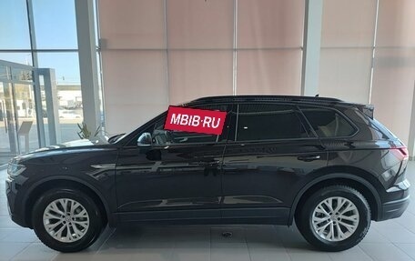 Volkswagen Touareg III, 2020 год, 3 990 000 рублей, 10 фотография