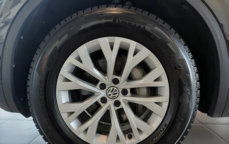 Volkswagen Touareg III, 2020 год, 3 990 000 рублей, 22 фотография