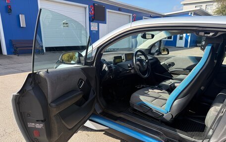BMW i3 I01 рестайлинг, 2014 год, 1 480 000 рублей, 10 фотография