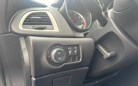 Opel Astra J, 2011 год, 549 000 рублей, 10 фотография