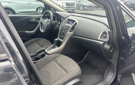 Opel Astra J, 2011 год, 549 000 рублей, 11 фотография