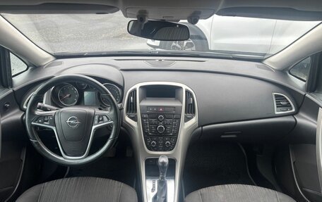 Opel Astra J, 2011 год, 549 000 рублей, 13 фотография