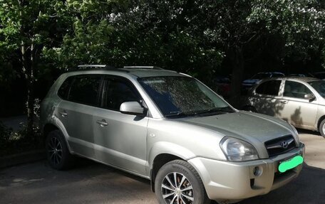 Hyundai Tucson III, 2008 год, 740 000 рублей, 1 фотография